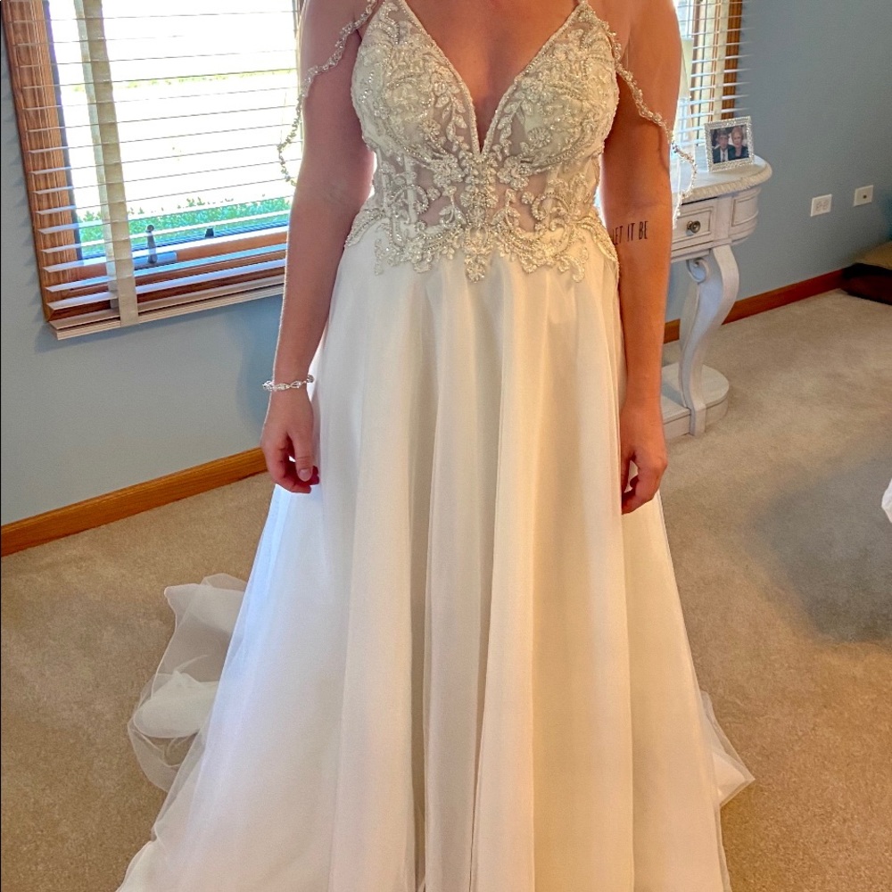 Wedding dress